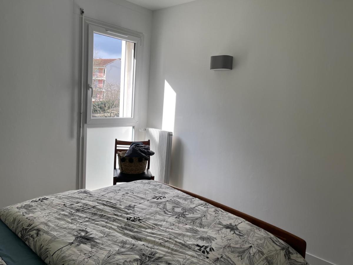 Chez Charlotte Apartment Perigueux Exterior photo